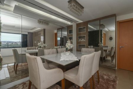 Apartamento à venda com 103m², 3 quartos e 2 vagas Apartamento à venda com 103m², 3 quartos e 2 vagasSala