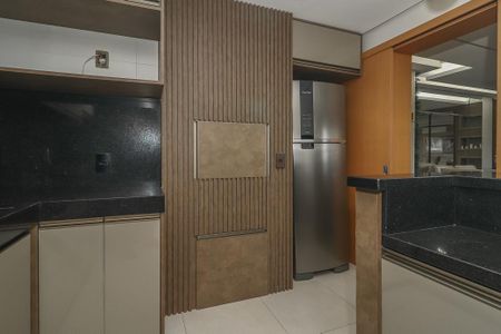 Apartamento à venda com 103m², 3 quartos e 2 vagas Apartamento à venda com 103m², 3 quartos e 2 vagasCozinha
