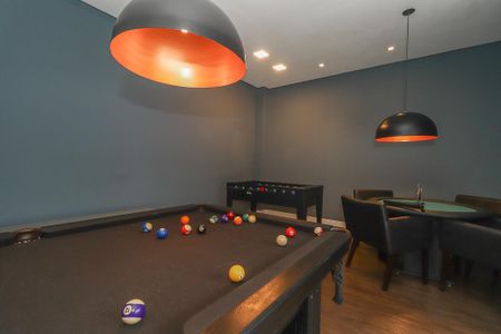Apartamento à venda com 103m², 3 quartos e 2 vagas Apartamento à venda com 103m², 3 quartos e 2 vagasSalão de jogos