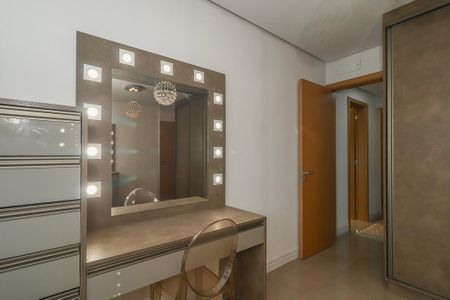 Apartamento à venda com 103m², 3 quartos e 2 vagas Apartamento à venda com 103m², 3 quartos e 2 vagasQuarto 2