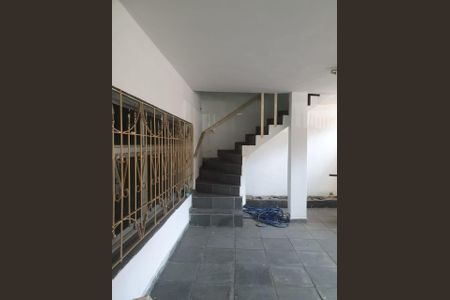 Casa à venda com 4 quartos, 242m² em Jardim Maringa, São Paulo