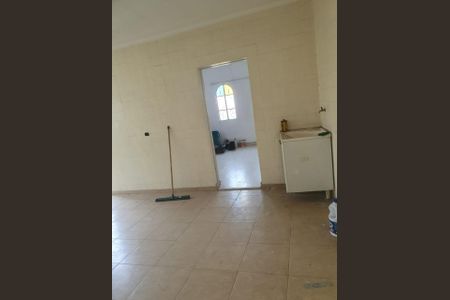Casa à venda com 4 quartos, 242m² em Jardim Maringa, São Paulo