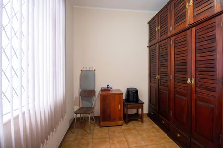 Casa à venda com 150m², 3 quartos e 4 vagas Casa à venda com 150m², 3 quartos e 4 vagasQuarto 3