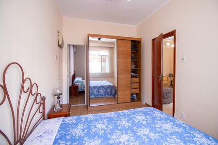 Casa à venda com 150m², 3 quartos e 4 vagas Casa à venda com 150m², 3 quartos e 4 vagasQuarto 1