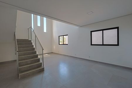 Casa à venda com 3 quartos, 141m² em Conjunto Habitacional Vila Maria, Lagoa Santa