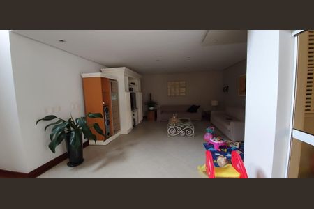Casa à venda com 4 quartos, 709m² em Jardim das Bandeiras, São Paulo