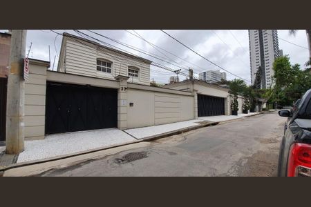 Casa à venda com 4 quartos, 709m² em Jardim das Bandeiras, São Paulo