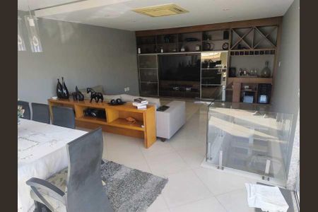 Apartamento à venda com 3 quartos, 363m² em Jardim Guanabara, Rio de Janeiro