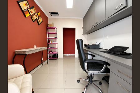 Casa à venda com 3 quartos, 264m² em Parque Cidade Jardim II, Jundiaí