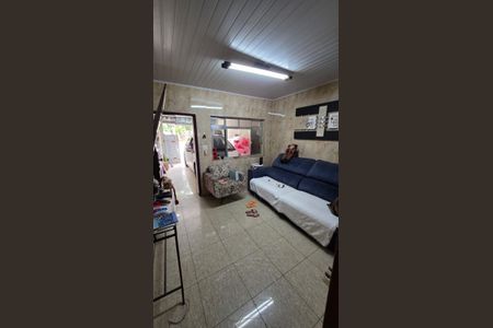 Foto 02 de casa à venda com 3 quartos, 110m² em Vila Carrão, São Paulo