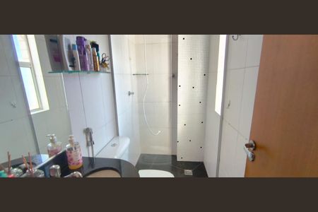Apartamento à venda com 77m², 3 quartos e 3 vagas