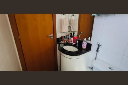 Apartamento à venda com 77m², 3 quartos e 3 vagas