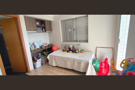 Apartamento à venda com 77m², 3 quartos e 3 vagas