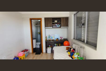 Apartamento à venda com 77m², 3 quartos e 3 vagas