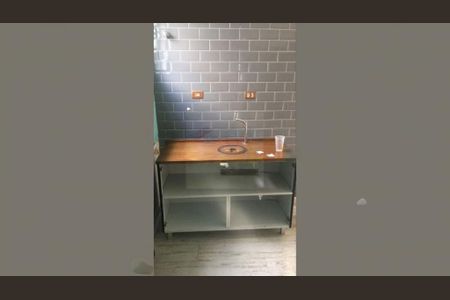 Casa para alugar com 1 quarto, 56m² em Vila Lageado, São Paulo
