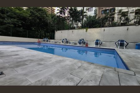 Apartamento à venda com 81m², 2 quartos e 1 vaga