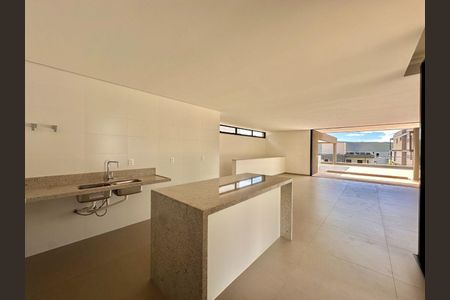Casa à venda com 524m², 4 quartos e 3 vagas