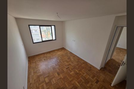 Apartamento à venda com 114m², 4 quartos e 1 vaga