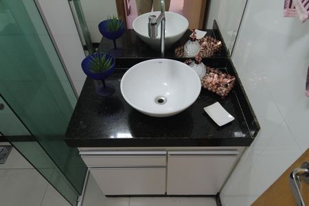 Casa para alugar com 120m², 2 quartos e 1 vagaBanheiro Social