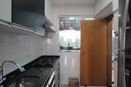 Casa para alugar com 120m², 2 quartos e 1 vagaCozinha