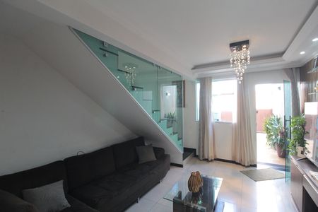 Casa para alugar com 2 quartos, 120m² em Jardim Leblon, Belo Horizonte