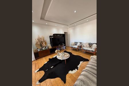 Apartamento à venda com 116m², 3 quartos e 2 vagas Apartamento à venda com 116m², 3 quartos e 2 vagasSala