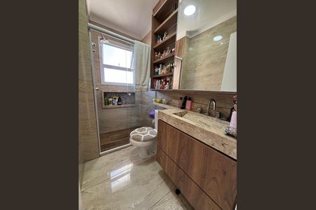 Apartamento à venda com 116m², 3 quartos e 2 vagas Apartamento à venda com 116m², 3 quartos e 2 vagasBanheiro