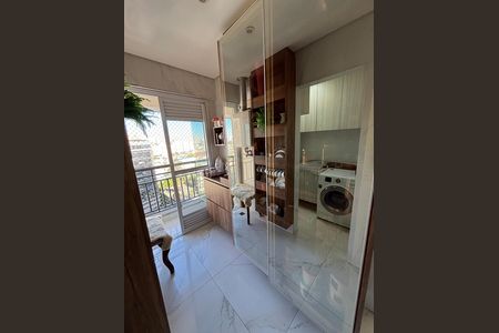 Apartamento à venda com 116m², 3 quartos e 2 vagas Apartamento à venda com 116m², 3 quartos e 2 vagasSala