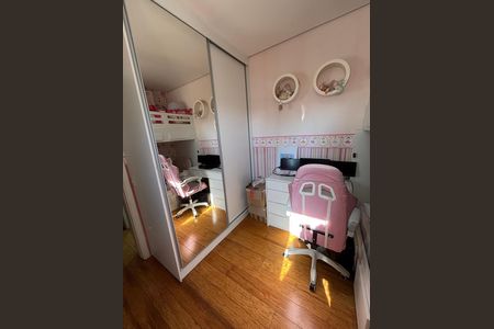 Apartamento à venda com 116m², 3 quartos e 2 vagas Apartamento à venda com 116m², 3 quartos e 2 vagasQuarto