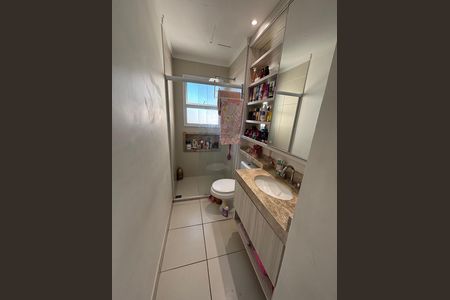 Apartamento à venda com 116m², 3 quartos e 2 vagas Apartamento à venda com 116m², 3 quartos e 2 vagasBanheiro