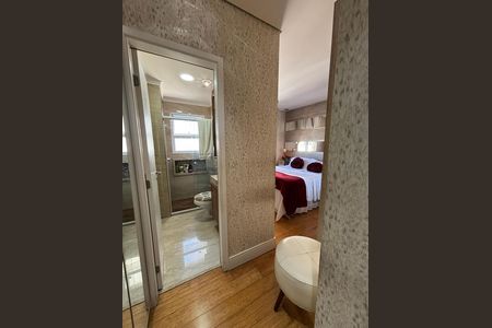 Apartamento à venda com 116m², 3 quartos e 2 vagas Apartamento à venda com 116m², 3 quartos e 2 vagasQuarto