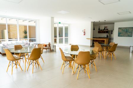 Apartamento à venda com 42m², 1 quarto e 1 vaga Apartamento à venda com 42m², 1 quarto e 1 vagaÁrea comum - Salão de festas