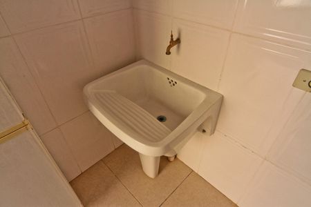 Apartamento para alugar com 55m², 2 quartos e sem vaga Apartamento para alugar com 55m², 2 quartos e sem vagaLavanderia