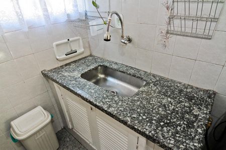 Cozinha de apartamento para alugar com 2 quartos, 55m² em Jardim São Paulo, São Paulo