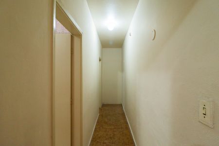 Casa para alugar com 48m², 1 quarto e sem vaga Casa para alugar com 48m², 1 quarto e sem vagaCorredor