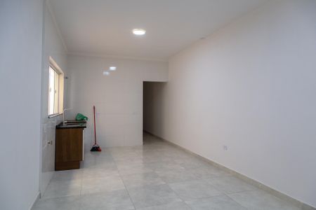 Casa para alugar com 66m², 2 quartos e 1 vagaSala e Cozinha