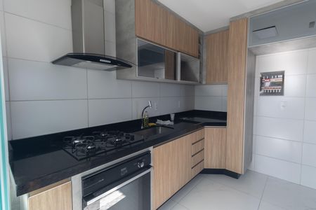 Apartamento à venda com 153m², 3 quartos e 3 vagas Apartamento à venda com 153m², 3 quartos e 3 vagasCozinha