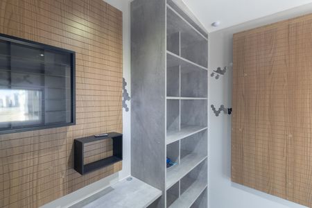 Apartamento à venda com 153m², 3 quartos e 3 vagas Apartamento à venda com 153m², 3 quartos e 3 vagasEscritório