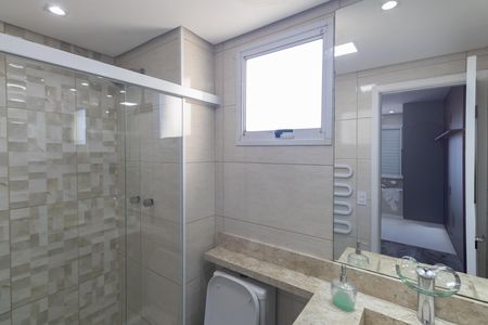Apartamento à venda com 153m², 3 quartos e 3 vagas Apartamento à venda com 153m², 3 quartos e 3 vagasBanheiro da Suíte