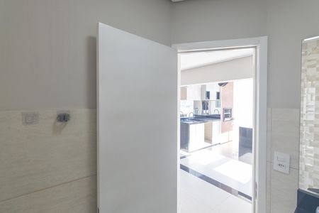 Apartamento à venda com 153m², 3 quartos e 3 vagas Apartamento à venda com 153m², 3 quartos e 3 vagasBanheiro