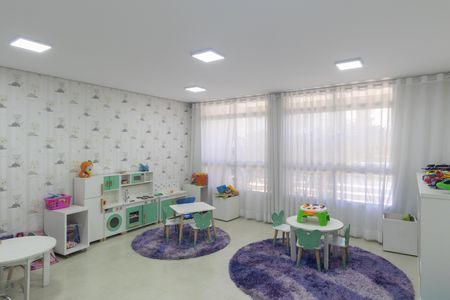 Apartamento à venda com 153m², 3 quartos e 3 vagas Apartamento à venda com 153m², 3 quartos e 3 vagasBrinquedoteca