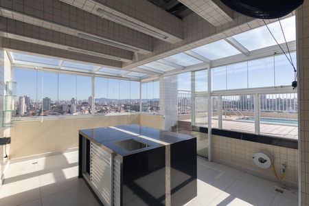 Apartamento à venda com 153m², 3 quartos e 3 vagas Apartamento à venda com 153m², 3 quartos e 3 vagasEspaço Gourmet