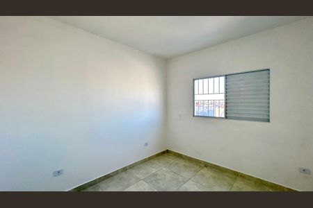 Quarto 2 de casa para alugar com 2 quartos, 66m² em Jardim Adriana, Guarulhos