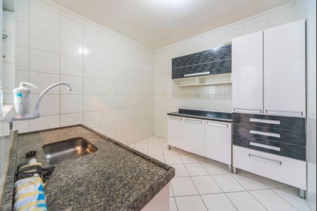 Apartamento para alugar com 47m², 2 quartos e 1 vaga Apartamento para alugar com 47m², 2 quartos e 1 vagaCozinha