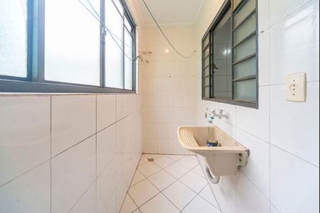 Área de Serviço de apartamento para alugar com 2 quartos, 47m² em Vila Alzira, Santo André