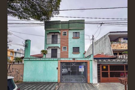 Apartamento para alugar com 47m², 2 quartos e 1 vaga Apartamento para alugar com 47m², 2 quartos e 1 vagaFachada