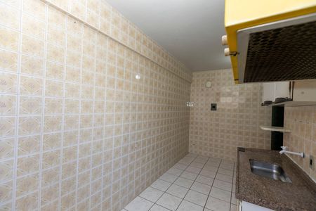 Apartamento à venda com 65m², 2 quartos e sem vaga Apartamento à venda com 65m², 2 quartos e sem vagaCozinha
