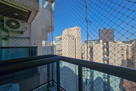 Apartamento para alugar com 64m², 2 quartos e 2 vagas