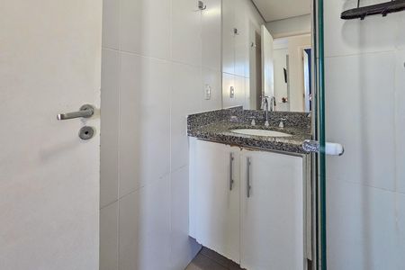 Apartamento para alugar com 64m², 2 quartos e 2 vagas