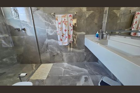 Casa de condomínio para alugar com 568m², 4 quartos e 4 vagas
